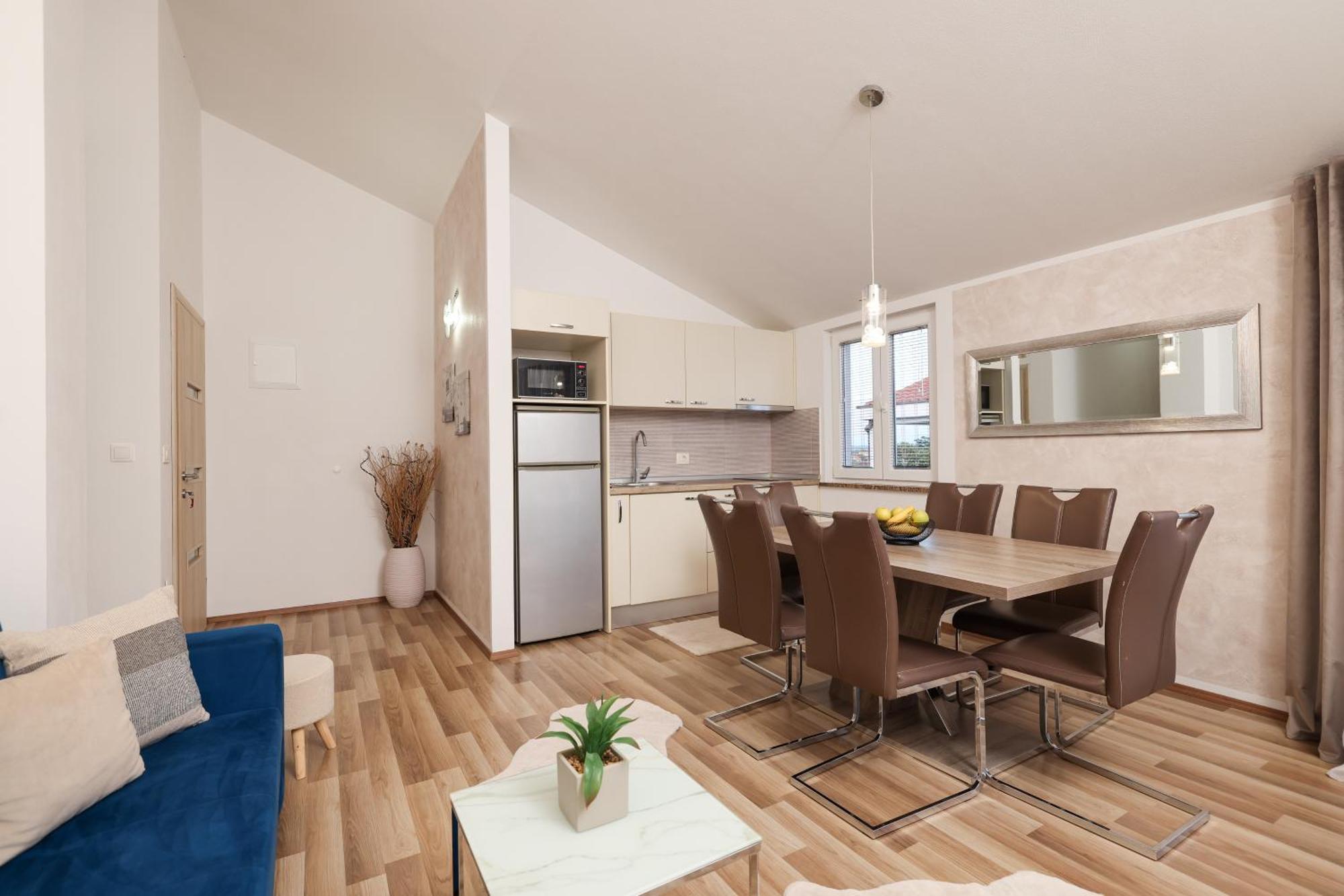 Anita Apartment