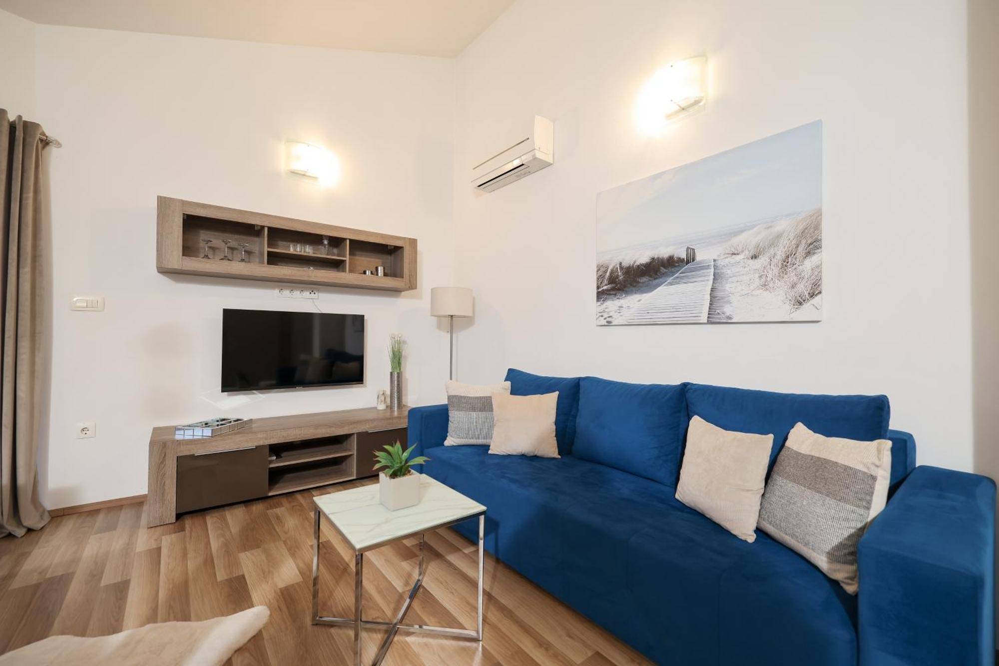 Apartament Anita *